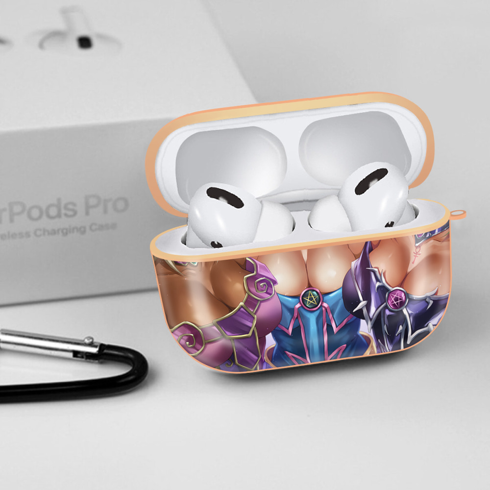 遊☆戯☆王 Yu-Gi-Oh! 【AirPods Pro用】ハードシェル保護ケース｜耐衝撃・防指紋・カラビナ付き商品仕様