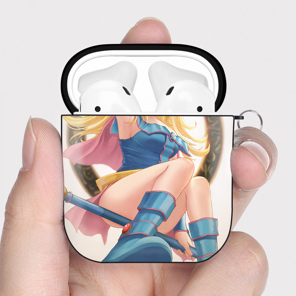 （画像用） 遊☆戯☆王 Yu-Gi-Oh! AirPods 第2世代保護ケース ハードシェル ブラック 耐衝撃・防指紋・カラビナ付き