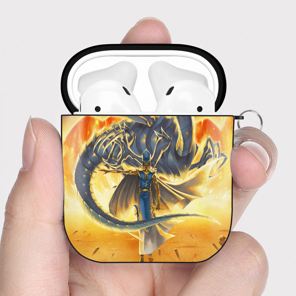 （画像用） 遊☆戯☆王 Yu-Gi-Oh! AirPods 第2世代保護ケース ハードシェル ブラック 耐衝撃・防指紋・カラビナ付き