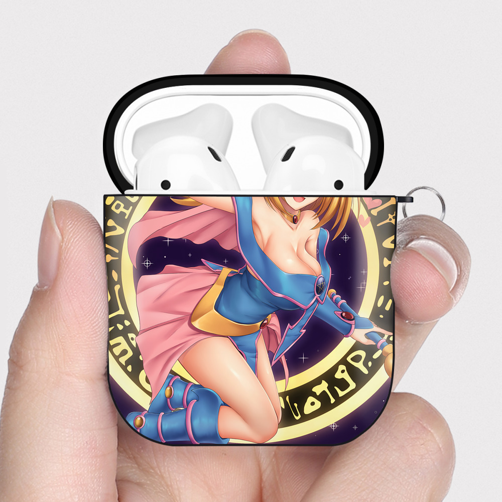 （画像用） 遊☆戯☆王 Yu-Gi-Oh! AirPods 第2世代保護ケース ハードシェル ブラック 耐衝撃・防指紋・カラビナ付き