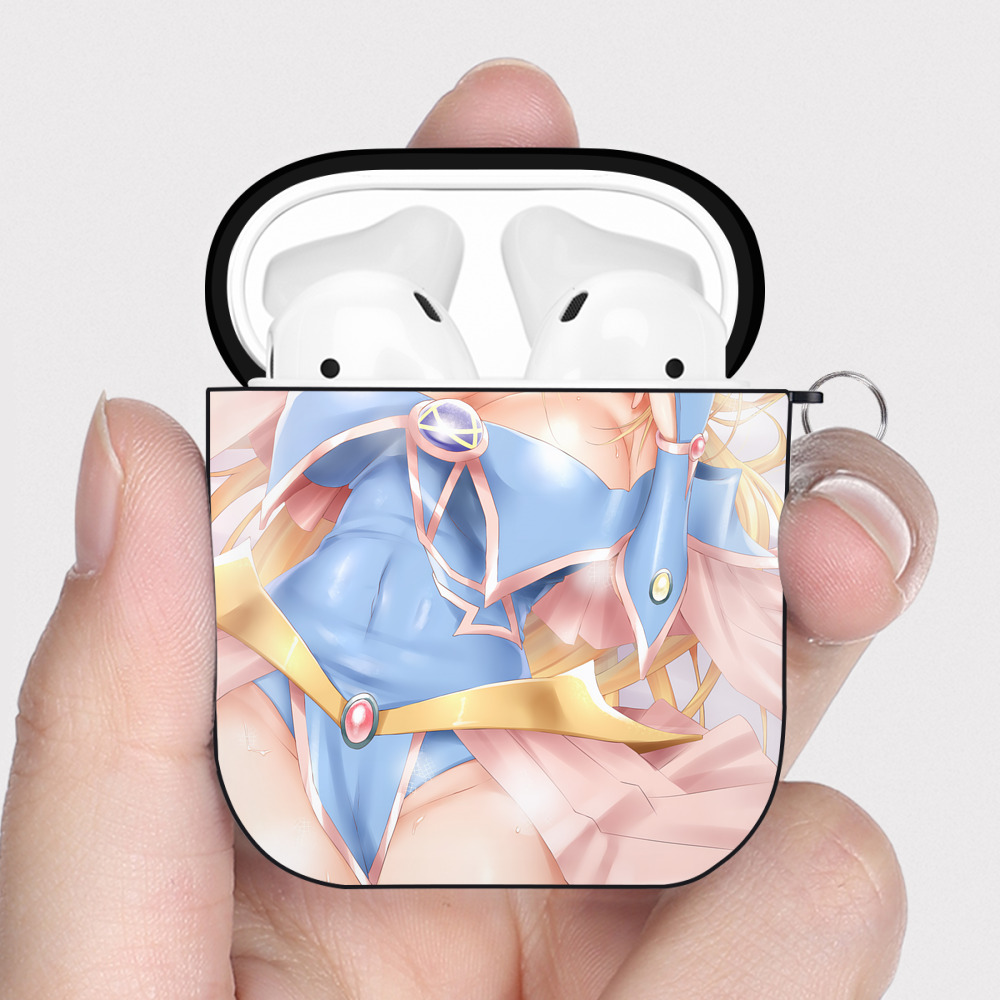 （画像用） 遊☆戯☆王 Yu-Gi-Oh! AirPods 第2世代保護ケース ハードシェル ブラック 耐衝撃・防指紋・カラビナ付き