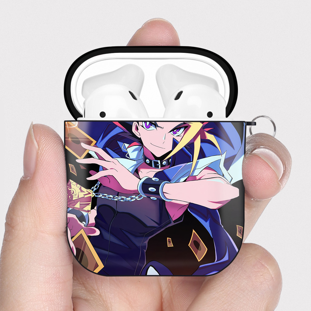 （画像用） 遊☆戯☆王 Yu-Gi-Oh! AirPods 第2世代保護ケース ハードシェル ブラック 耐衝撃・防指紋・カラビナ付き