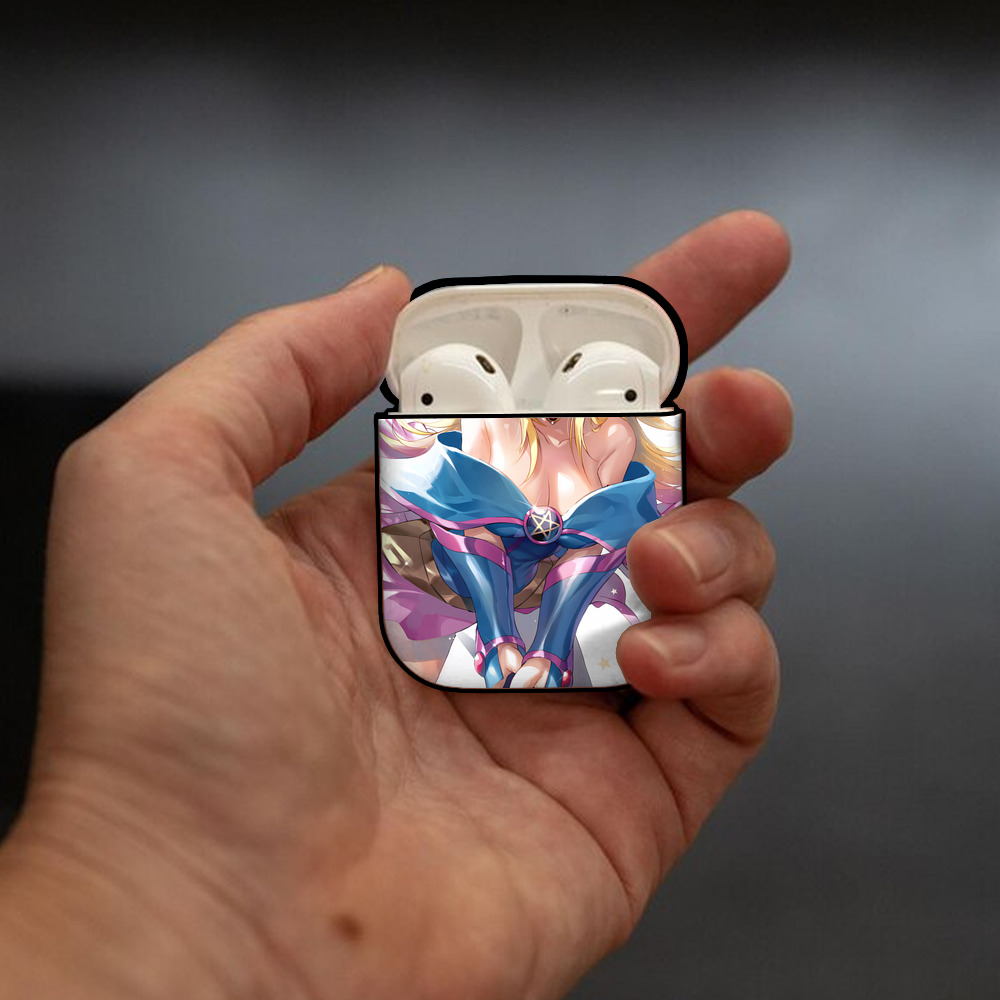 遊☆戯☆王 Yu-Gi-Oh! AirPods 第2世代保護ケース ハードシェル ブラック 耐衝撃・防指紋・カラビナ付き