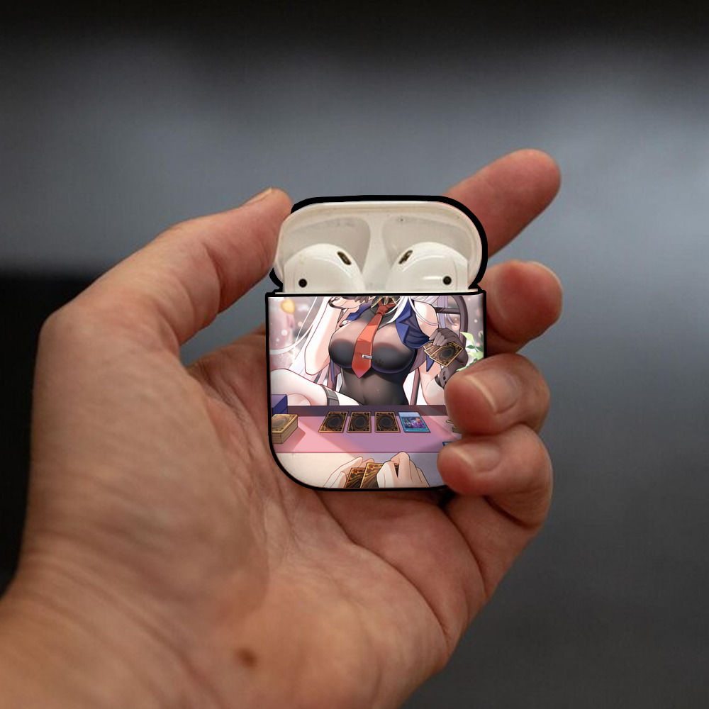 遊☆戯☆王 Yu-Gi-Oh! AirPods 第2世代保護ケース ハードシェル ブラック 耐衝撃・防指紋・カラビナ付き