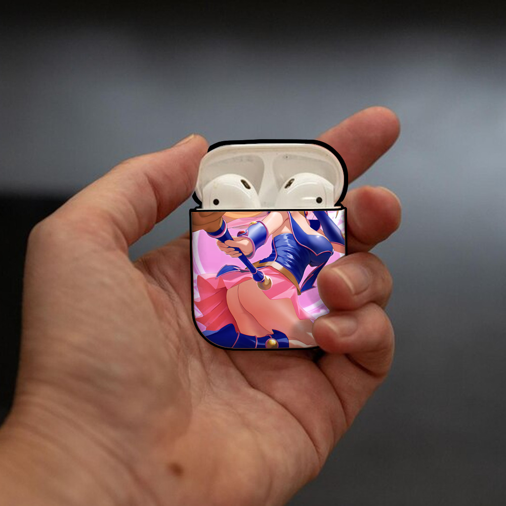 遊☆戯☆王 Yu-Gi-Oh! AirPods 第2世代保護ケース ハードシェル ブラック 耐衝撃・防指紋・カラビナ付き