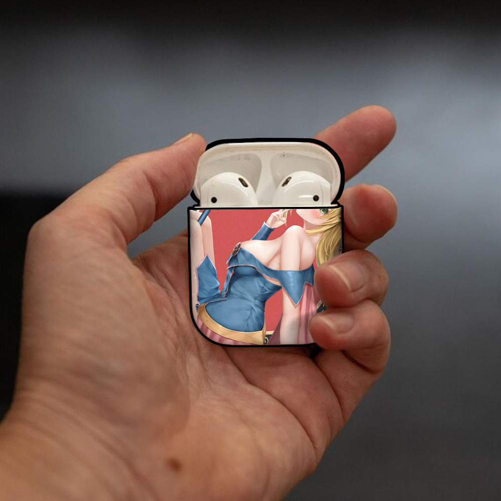 遊☆戯☆王 Yu-Gi-Oh! AirPods 第2世代保護ケース ハードシェル ブラック 耐衝撃・防指紋・カラビナ付き