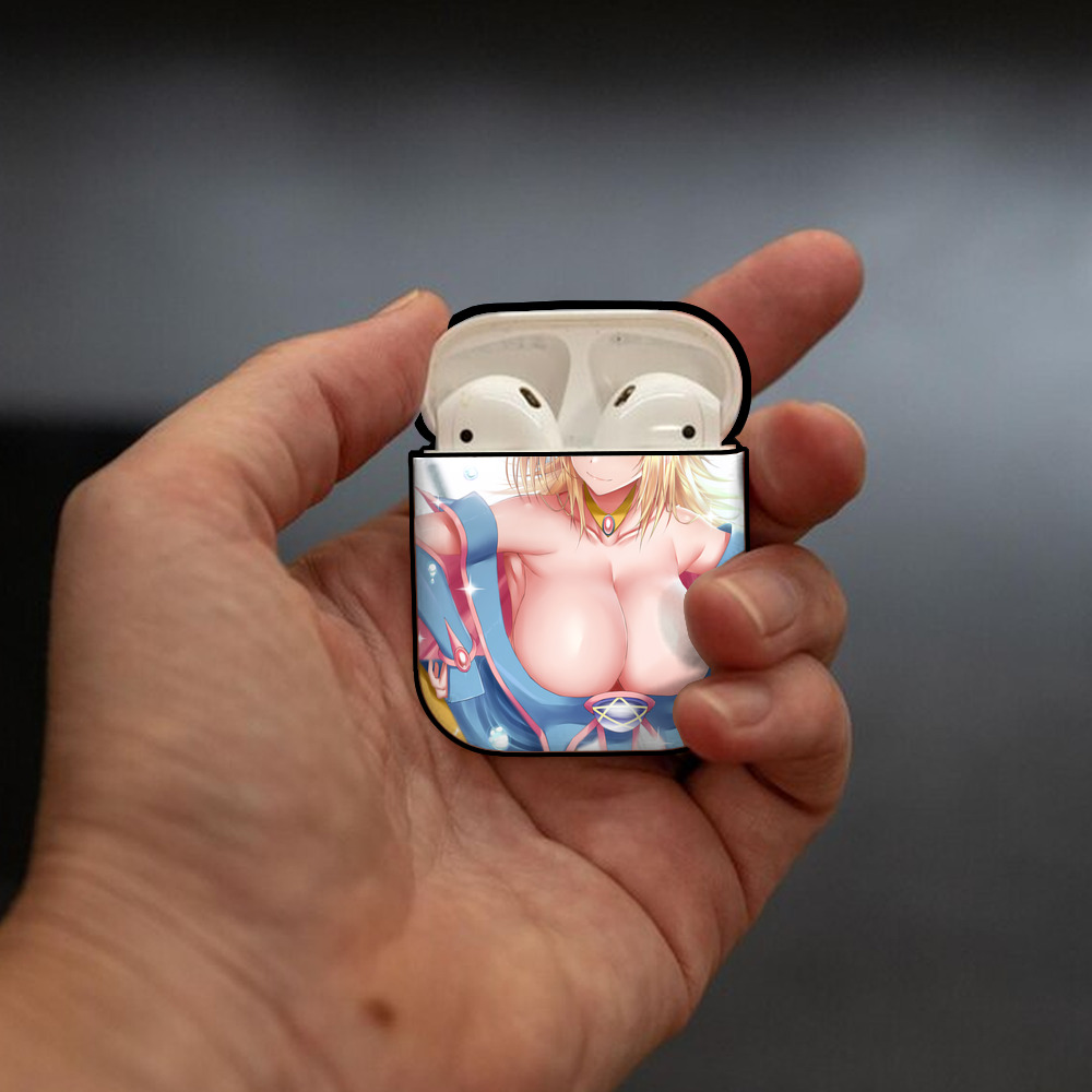遊☆戯☆王 Yu-Gi-Oh! AirPods 第2世代保護ケース ハードシェル ブラック 耐衝撃・防指紋・カラビナ付き