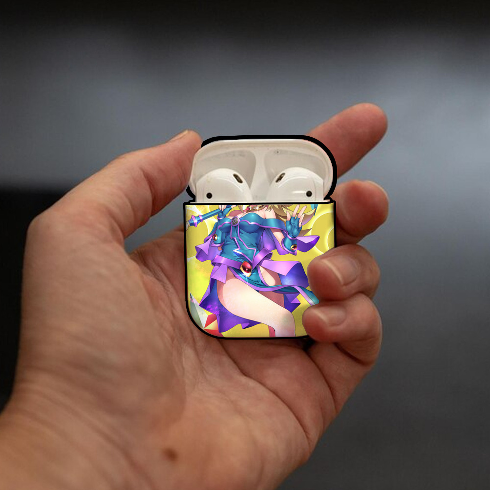 遊☆戯☆王 Yu-Gi-Oh! AirPods 第2世代保護ケース ハードシェル ブラック 耐衝撃・防指紋・カラビナ付き