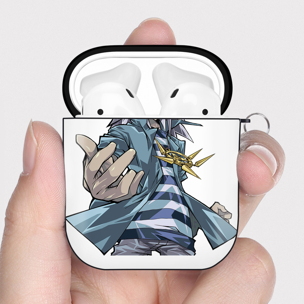 （画像用） 遊☆戯☆王 Yu-Gi-Oh! AirPods 第2世代保護ケース ハードシェル ブラック 耐衝撃・防指紋・カラビナ付き