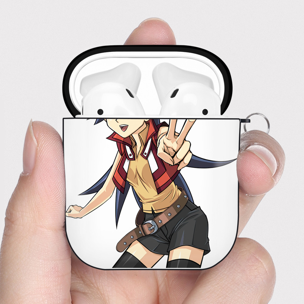 （画像用） 遊☆戯☆王 Yu-Gi-Oh! AirPods 第2世代保護ケース ハードシェル ブラック 耐衝撃・防指紋・カラビナ付き