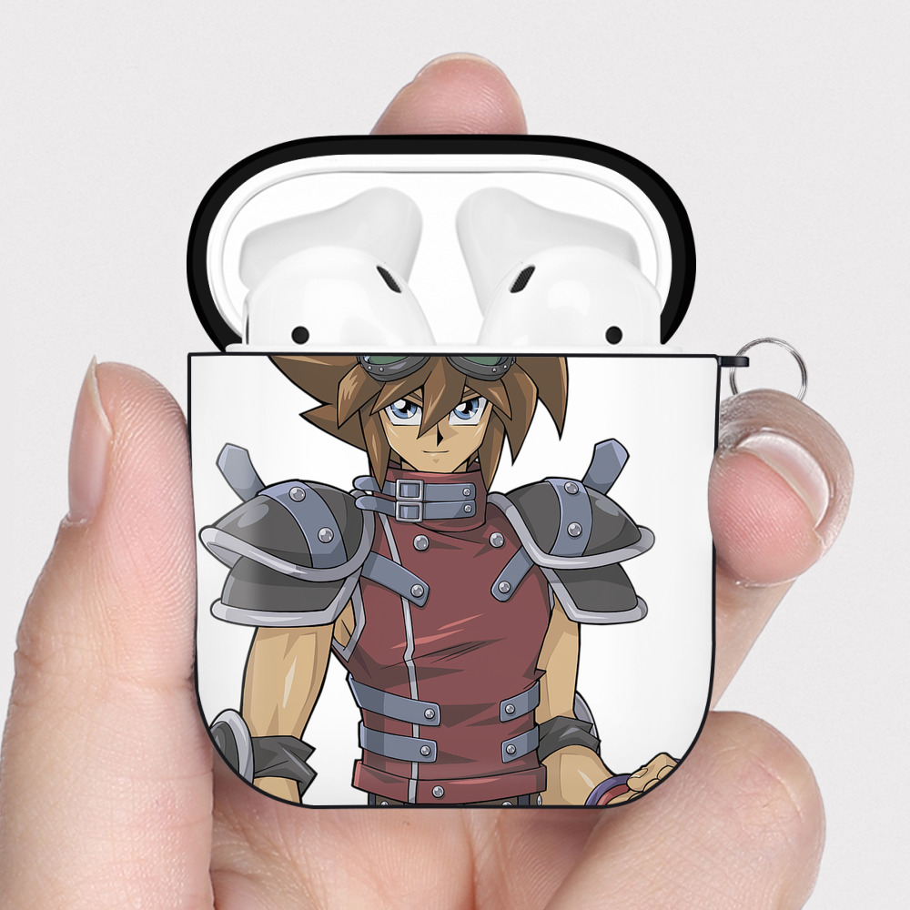 （画像用） 遊☆戯☆王 Yu-Gi-Oh! AirPods 第2世代保護ケース ハードシェル ブラック 耐衝撃・防指紋・カラビナ付き