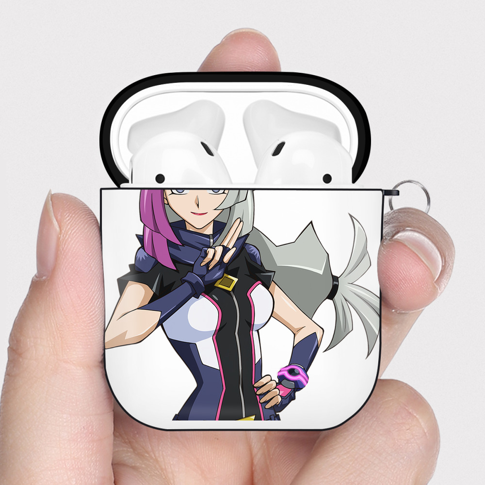 （画像用） 遊☆戯☆王 Yu-Gi-Oh! AirPods 第2世代保護ケース ハードシェル ブラック 耐衝撃・防指紋・カラビナ付き
