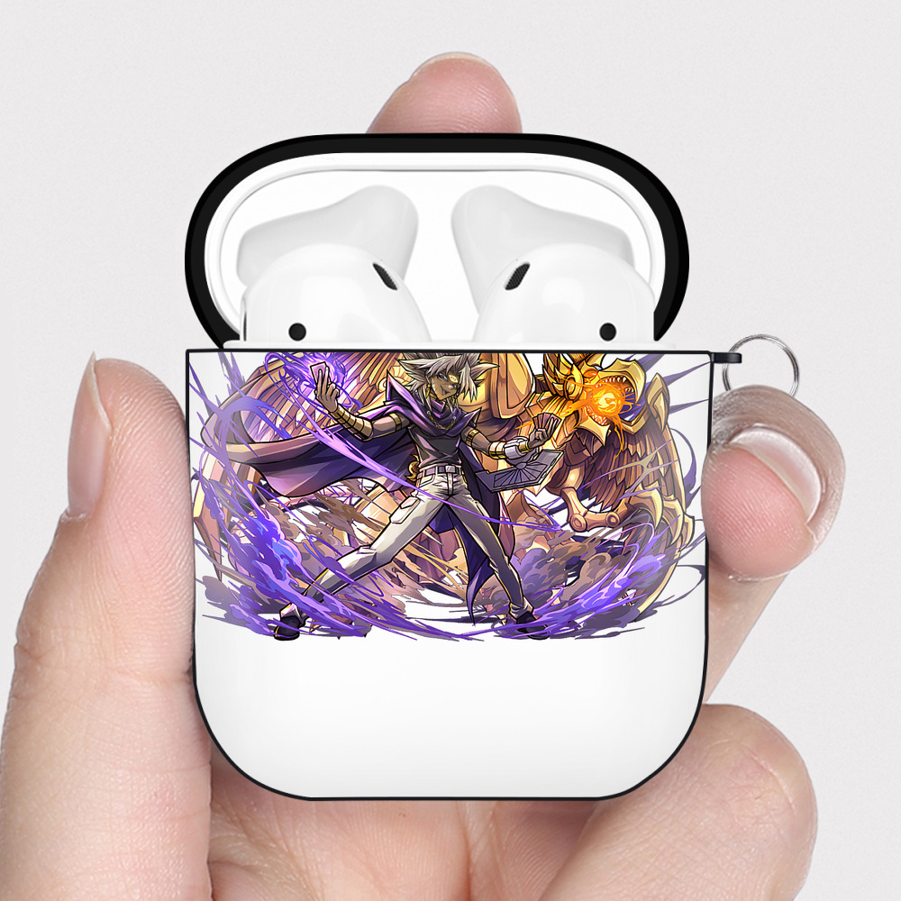 （画像用） 遊☆戯☆王 Yu-Gi-Oh! AirPods 第2世代保護ケース ハードシェル ブラック 耐衝撃・防指紋・カラビナ付き