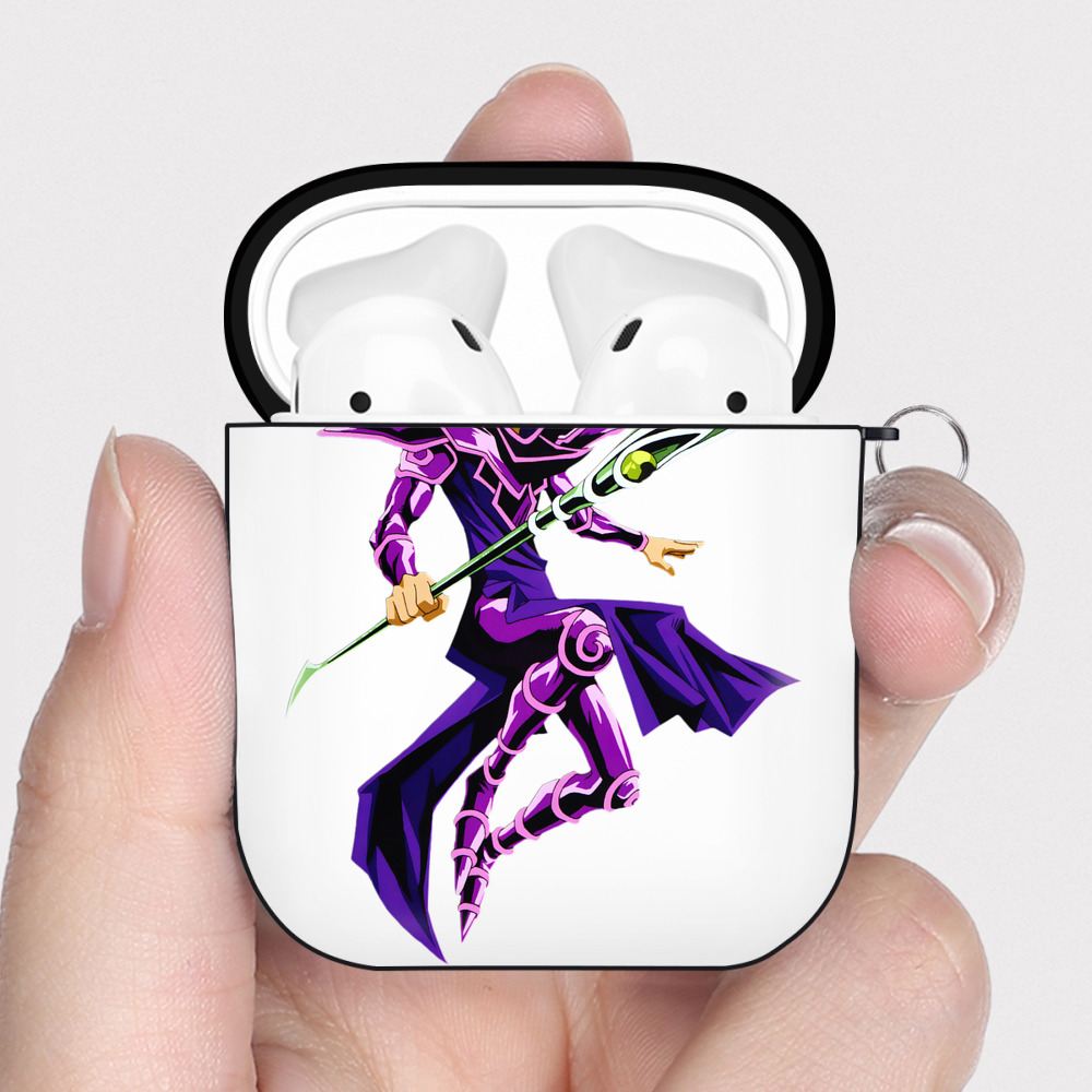（画像用） 遊☆戯☆王 Yu-Gi-Oh! AirPods 第2世代保護ケース ハードシェル ブラック 耐衝撃・防指紋・カラビナ付き