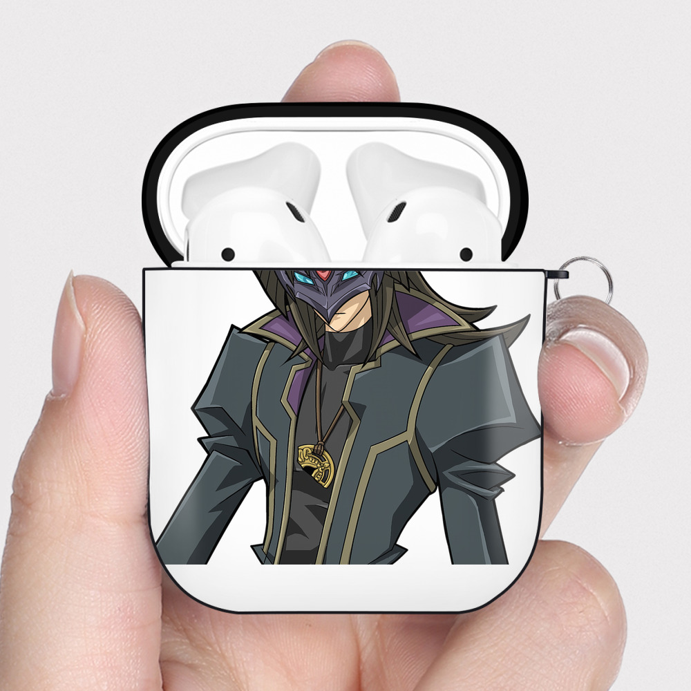 （画像用） 遊☆戯☆王 Yu-Gi-Oh! AirPods 第2世代保護ケース ハードシェル ブラック 耐衝撃・防指紋・カラビナ付き