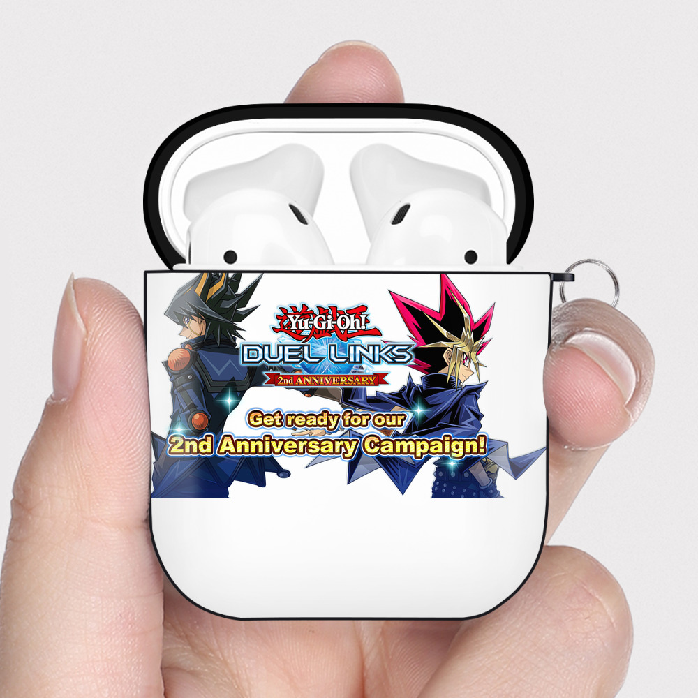 （画像用） 遊☆戯☆王 Yu-Gi-Oh! AirPods 第2世代保護ケース ハードシェル ブラック 耐衝撃・防指紋・カラビナ付き