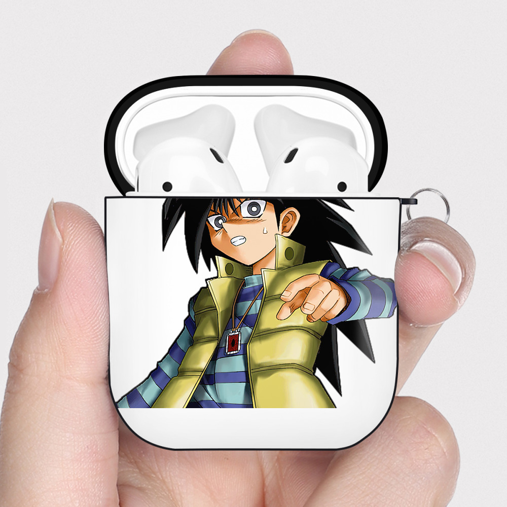 （画像用） 遊☆戯☆王 Yu-Gi-Oh! AirPods 第2世代保護ケース ハードシェル ブラック 耐衝撃・防指紋・カラビナ付き