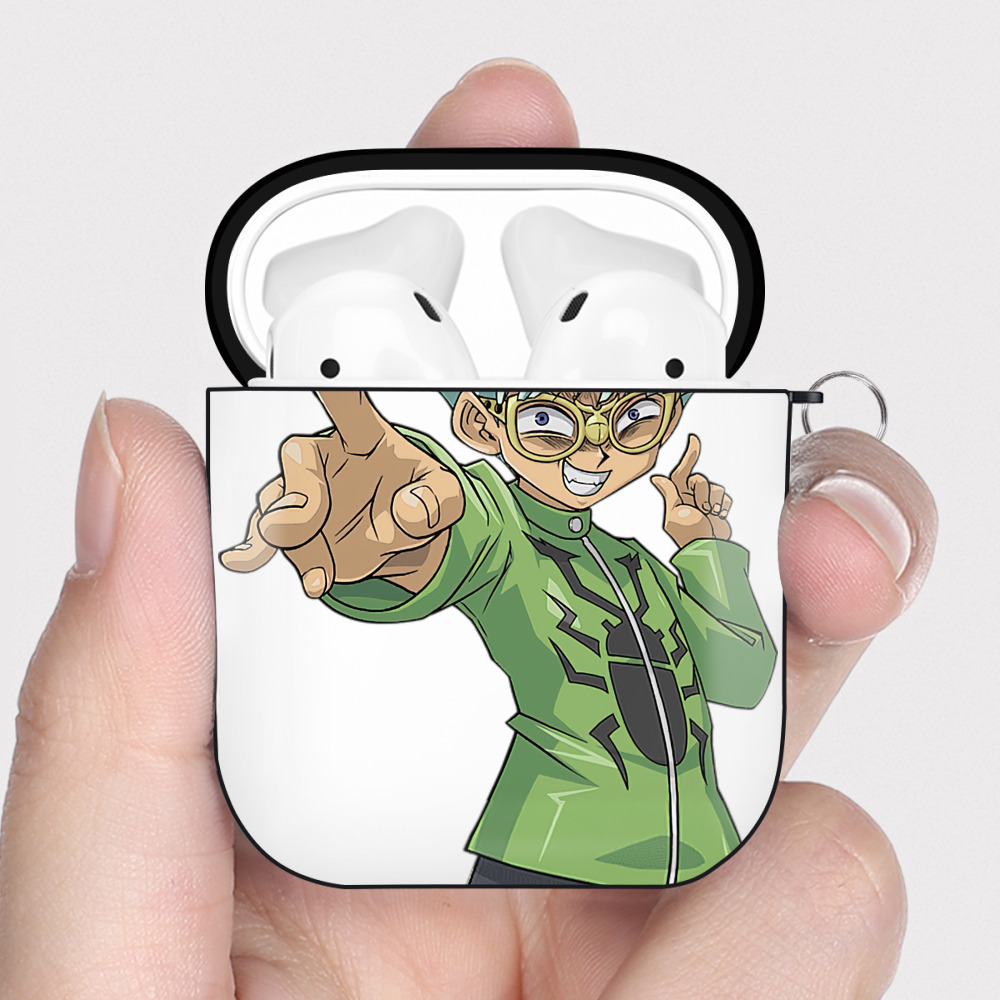 （画像用） 遊☆戯☆王 Yu-Gi-Oh! AirPods 第2世代保護ケース ハードシェル ブラック 耐衝撃・防指紋・カラビナ付き