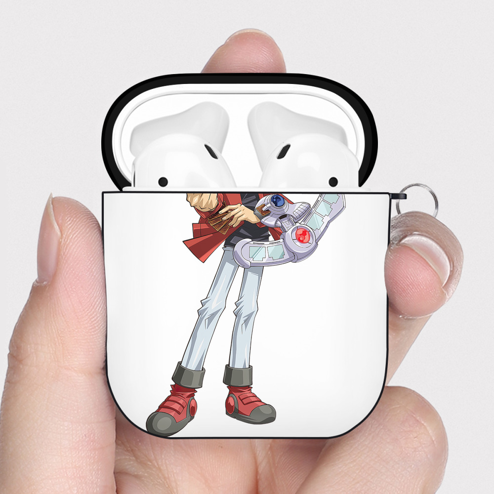 （画像用） 遊☆戯☆王 Yu-Gi-Oh! AirPods 第2世代保護ケース ハードシェル ブラック 耐衝撃・防指紋・カラビナ付き
