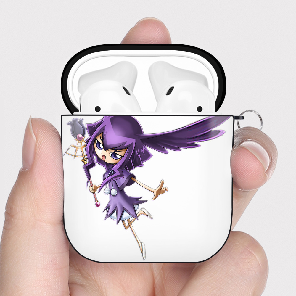 （画像用） 遊☆戯☆王 Yu-Gi-Oh! AirPods 第2世代保護ケース ハードシェル ブラック 耐衝撃・防指紋・カラビナ付き