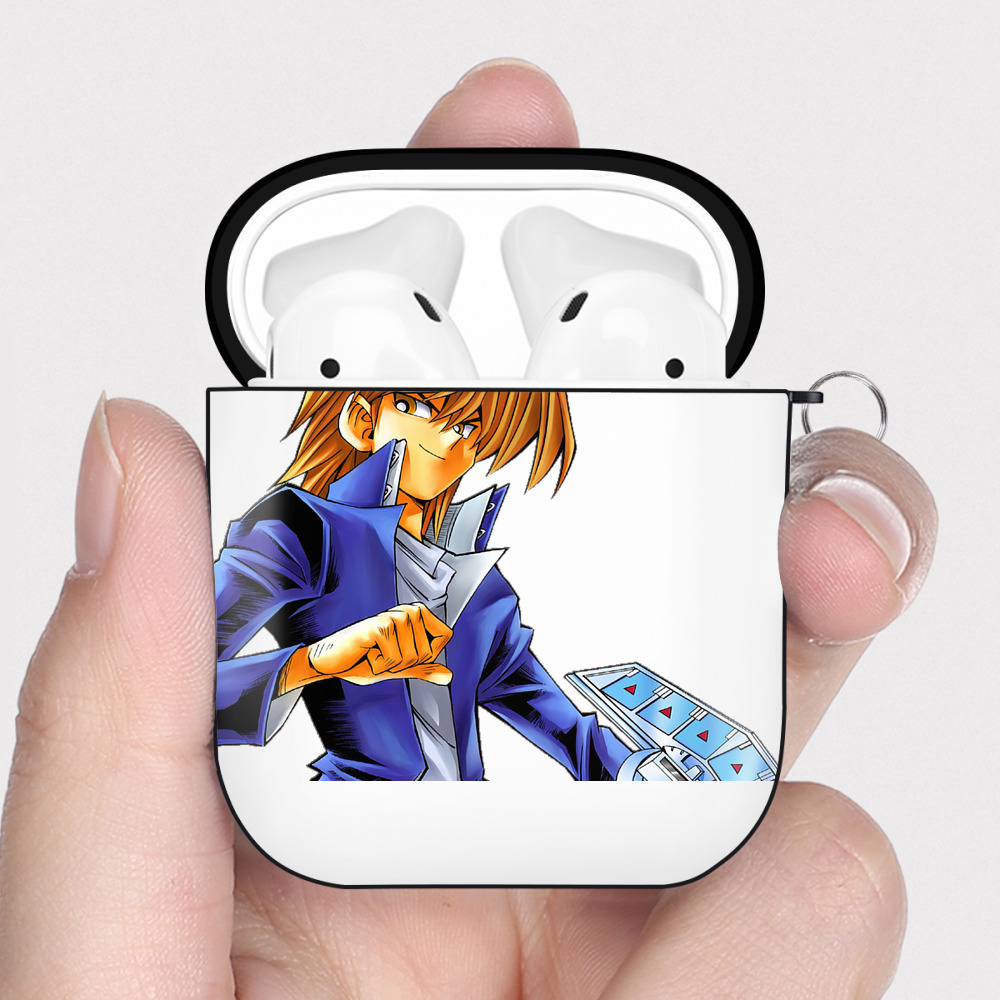 （画像用） 遊☆戯☆王 Yu-Gi-Oh! AirPods 第2世代保護ケース ハードシェル ブラック 耐衝撃・防指紋・カラビナ付き