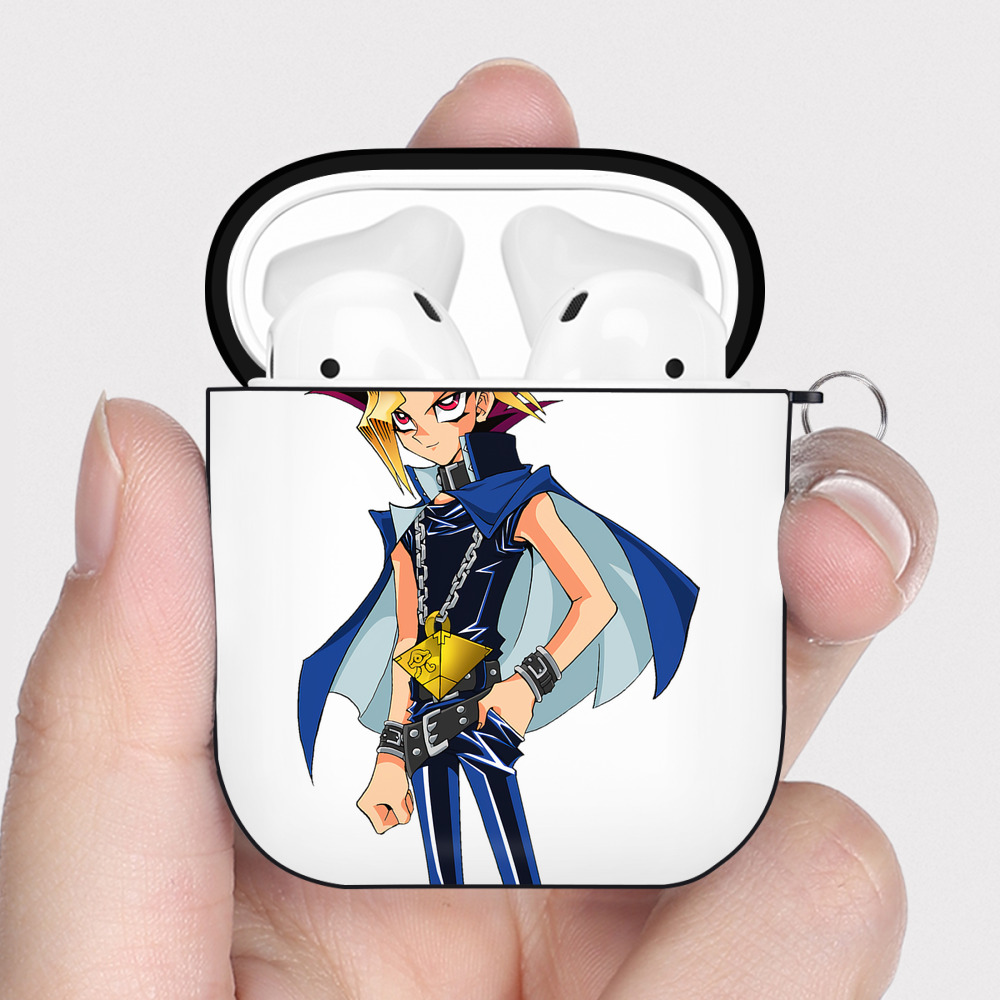 （画像用） 遊☆戯☆王 Yu-Gi-Oh! AirPods 第2世代保護ケース ハードシェル ブラック 耐衝撃・防指紋・カラビナ付き