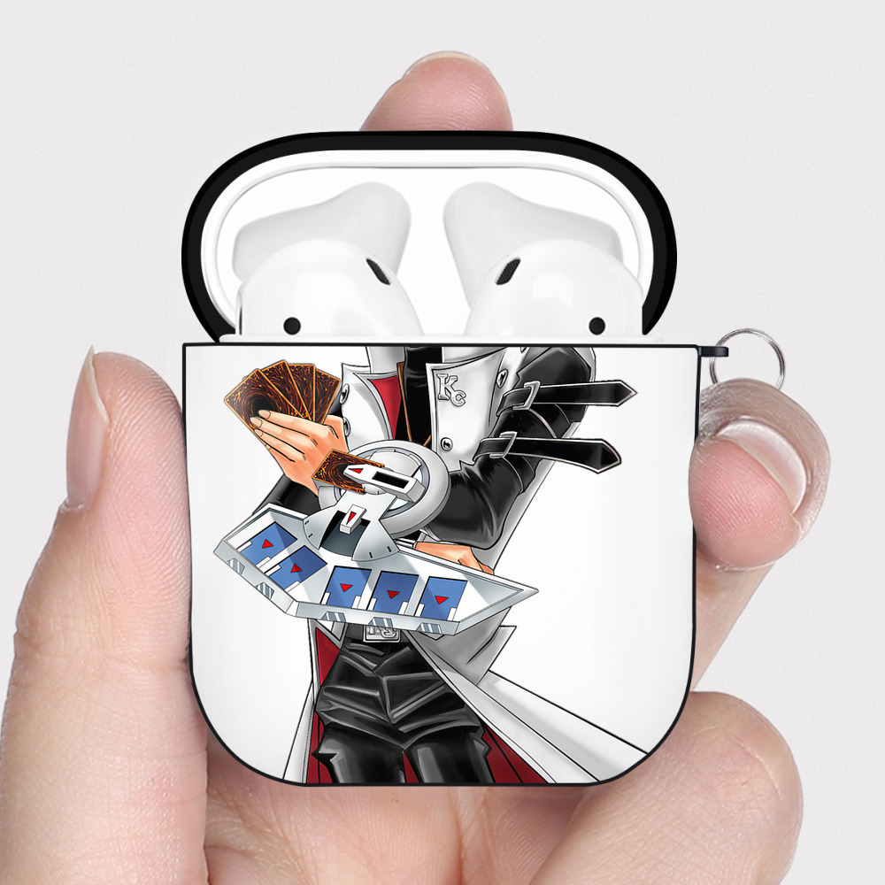 （画像用） 遊☆戯☆王 Yu-Gi-Oh! AirPods 第2世代保護ケース ハードシェル ブラック 耐衝撃・防指紋・カラビナ付き