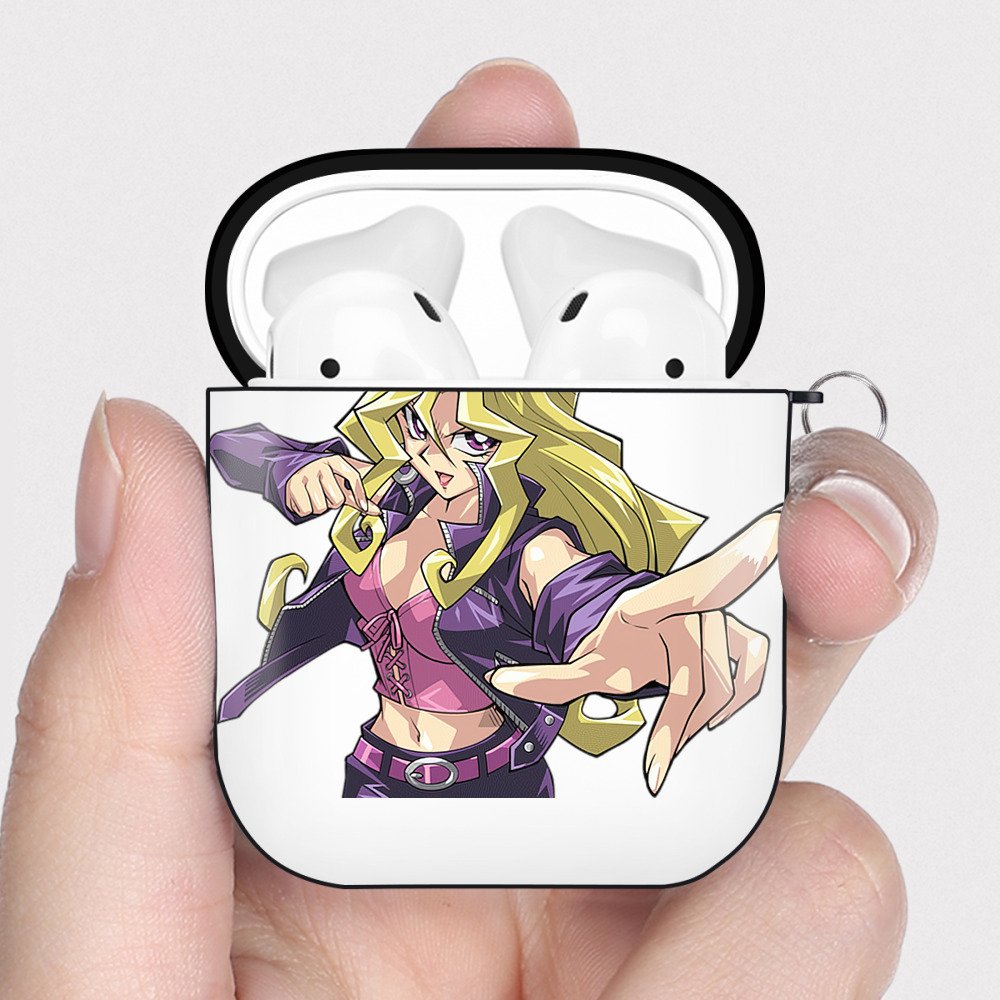 （画像用） 遊☆戯☆王 Yu-Gi-Oh! AirPods 第2世代保護ケース ハードシェル ブラック 耐衝撃・防指紋・カラビナ付き