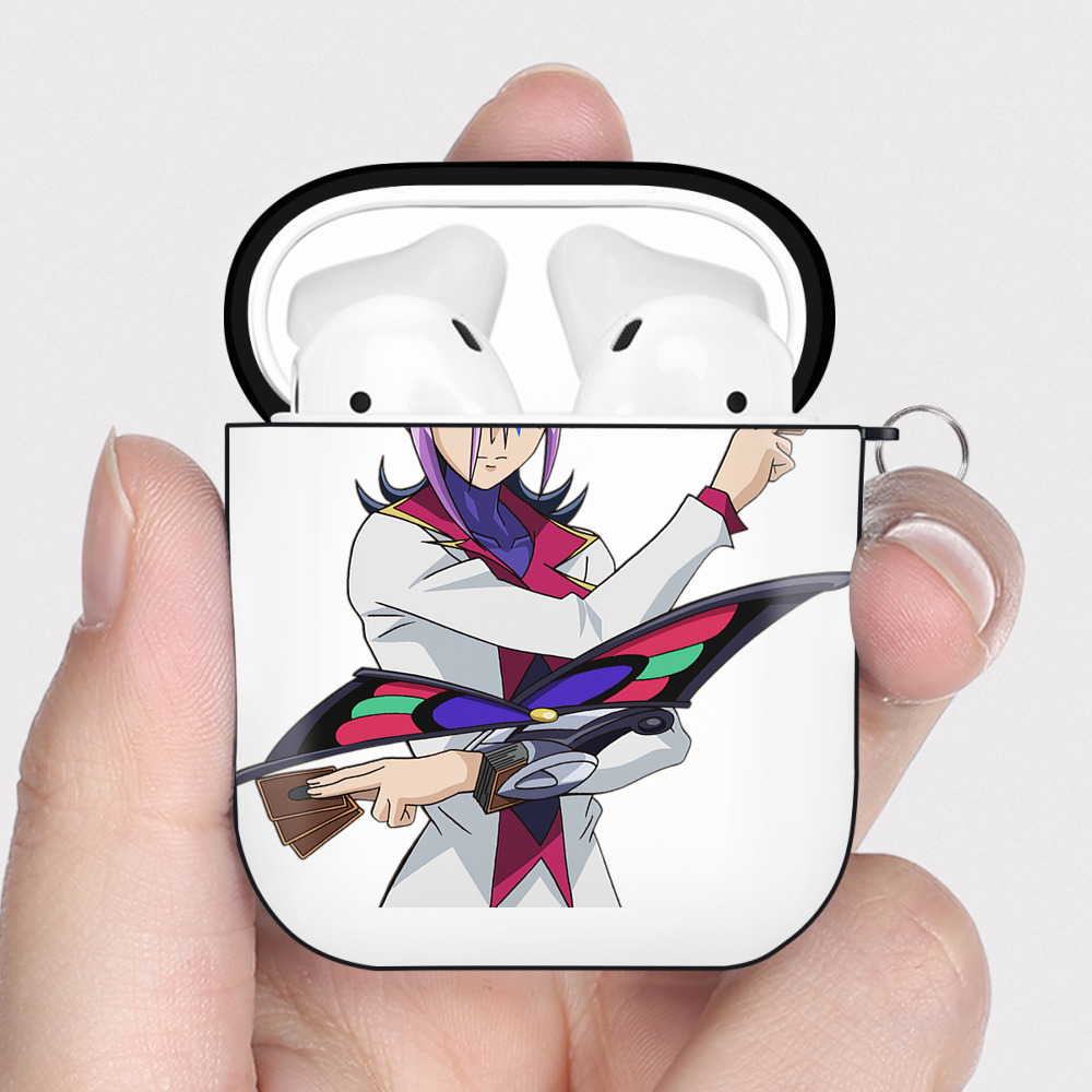 （画像用） 遊☆戯☆王 Yu-Gi-Oh! AirPods 第2世代保護ケース ハードシェル ブラック 耐衝撃・防指紋・カラビナ付き