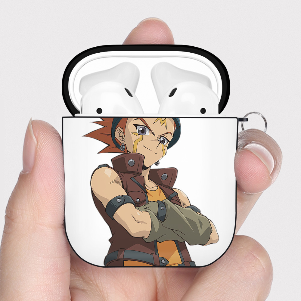 （画像用） 遊☆戯☆王 Yu-Gi-Oh! AirPods 第2世代保護ケース ハードシェル ブラック 耐衝撃・防指紋・カラビナ付き