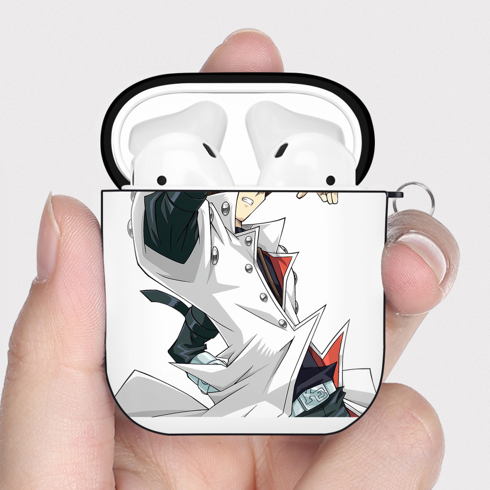 （画像用） 遊☆戯☆王 Yu-Gi-Oh! AirPods 第2世代保護ケース ハードシェル ブラック 耐衝撃・防指紋・カラビナ付き
