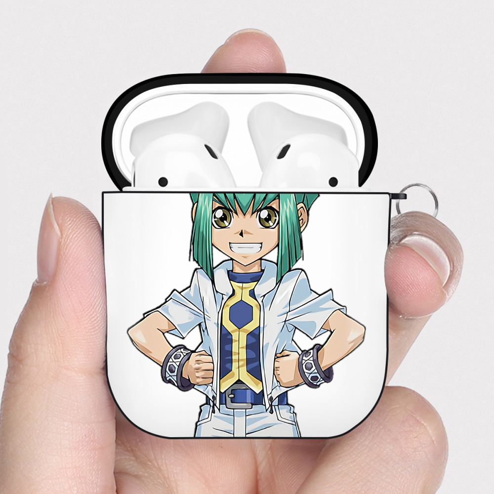 （画像用） 遊☆戯☆王 Yu-Gi-Oh! AirPods 第2世代保護ケース ハードシェル ブラック 耐衝撃・防指紋・カラビナ付き