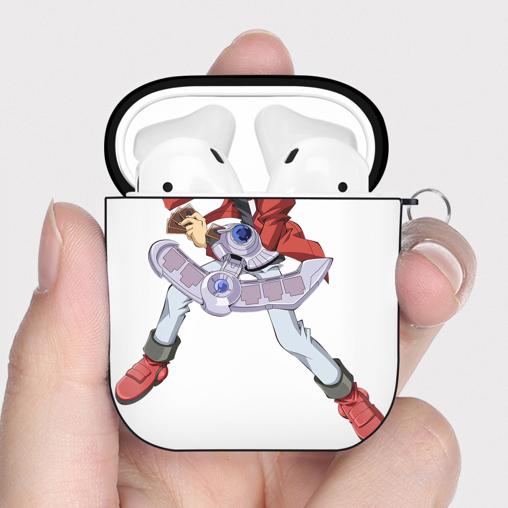 （画像用） 遊☆戯☆王 Yu-Gi-Oh! AirPods 第2世代保護ケース ハードシェル ブラック 耐衝撃・防指紋・カラビナ付き