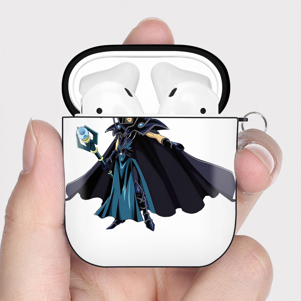 （画像用） 遊☆戯☆王 Yu-Gi-Oh! AirPods 第2世代保護ケース ハードシェル ブラック 耐衝撃・防指紋・カラビナ付き