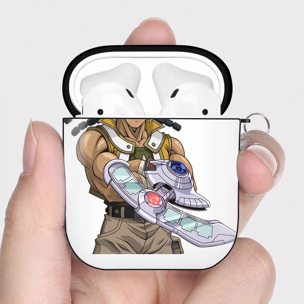 （画像用） 遊☆戯☆王 Yu-Gi-Oh! AirPods 第2世代保護ケース ハードシェル ブラック 耐衝撃・防指紋・カラビナ付き