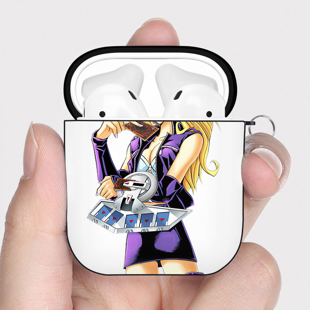 （画像用） 遊☆戯☆王 Yu-Gi-Oh! AirPods 第2世代保護ケース ハードシェル ブラック 耐衝撃・防指紋・カラビナ付き