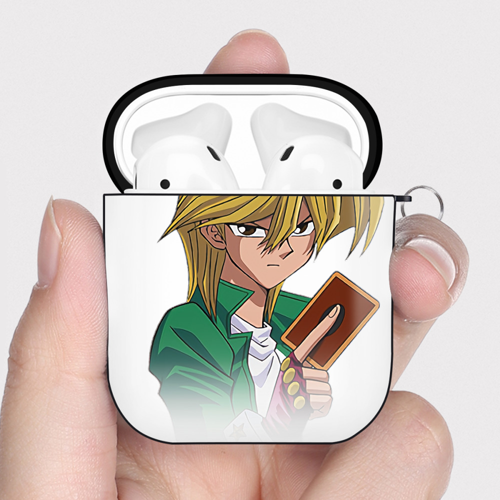 （画像用） 遊☆戯☆王 Yu-Gi-Oh! AirPods 第2世代保護ケース ハードシェル ブラック 耐衝撃・防指紋・カラビナ付き