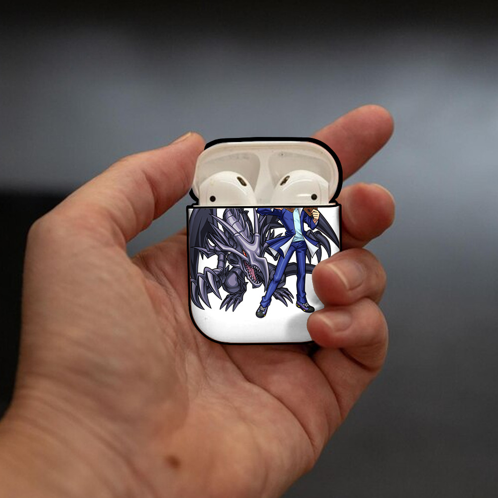 遊☆戯☆王 Yu-Gi-Oh! AirPods 第2世代保護ケース ハードシェル ブラック 耐衝撃・防指紋・カラビナ付き