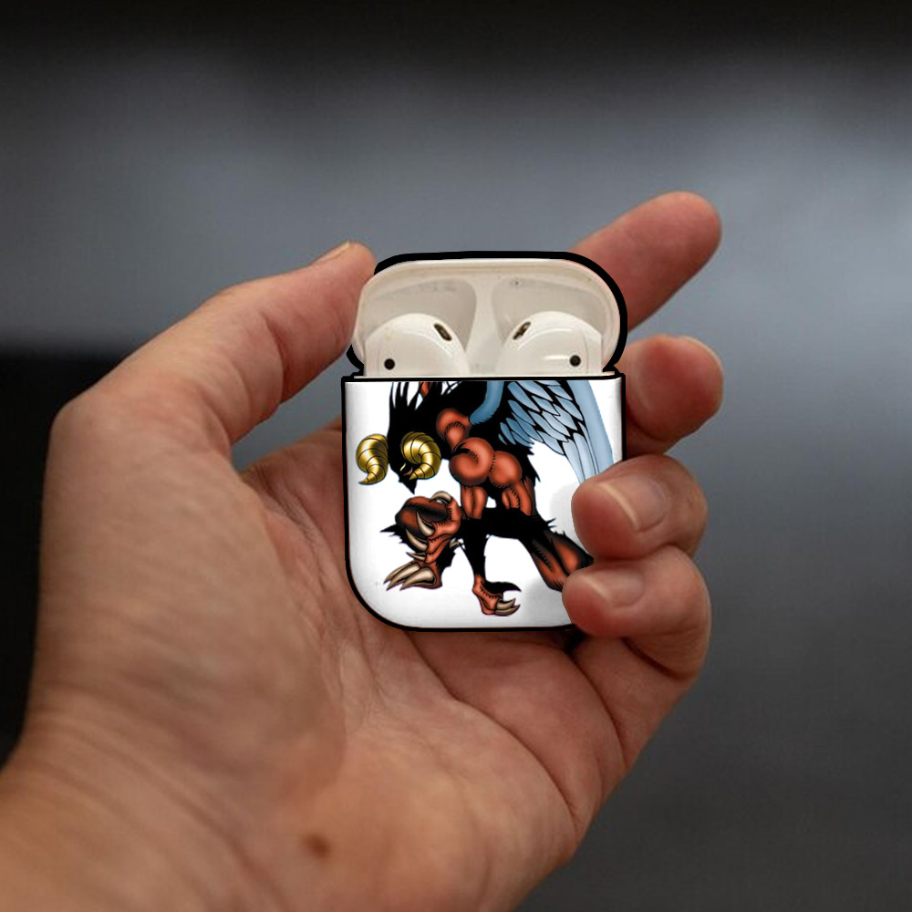 遊☆戯☆王 Yu-Gi-Oh! AirPods 第2世代保護ケース ハードシェル ブラック 耐衝撃・防指紋・カラビナ付き