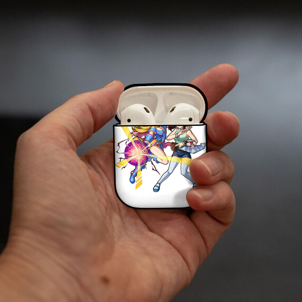 遊☆戯☆王 Yu-Gi-Oh! AirPods 第2世代保護ケース ハードシェル ブラック 耐衝撃・防指紋・カラビナ付き