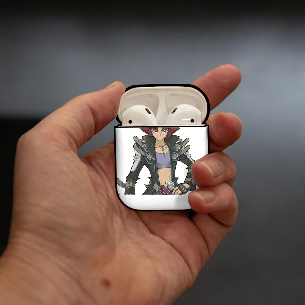 遊☆戯☆王 Yu-Gi-Oh! AirPods 第2世代保護ケース ハードシェル ブラック 耐衝撃・防指紋・カラビナ付き