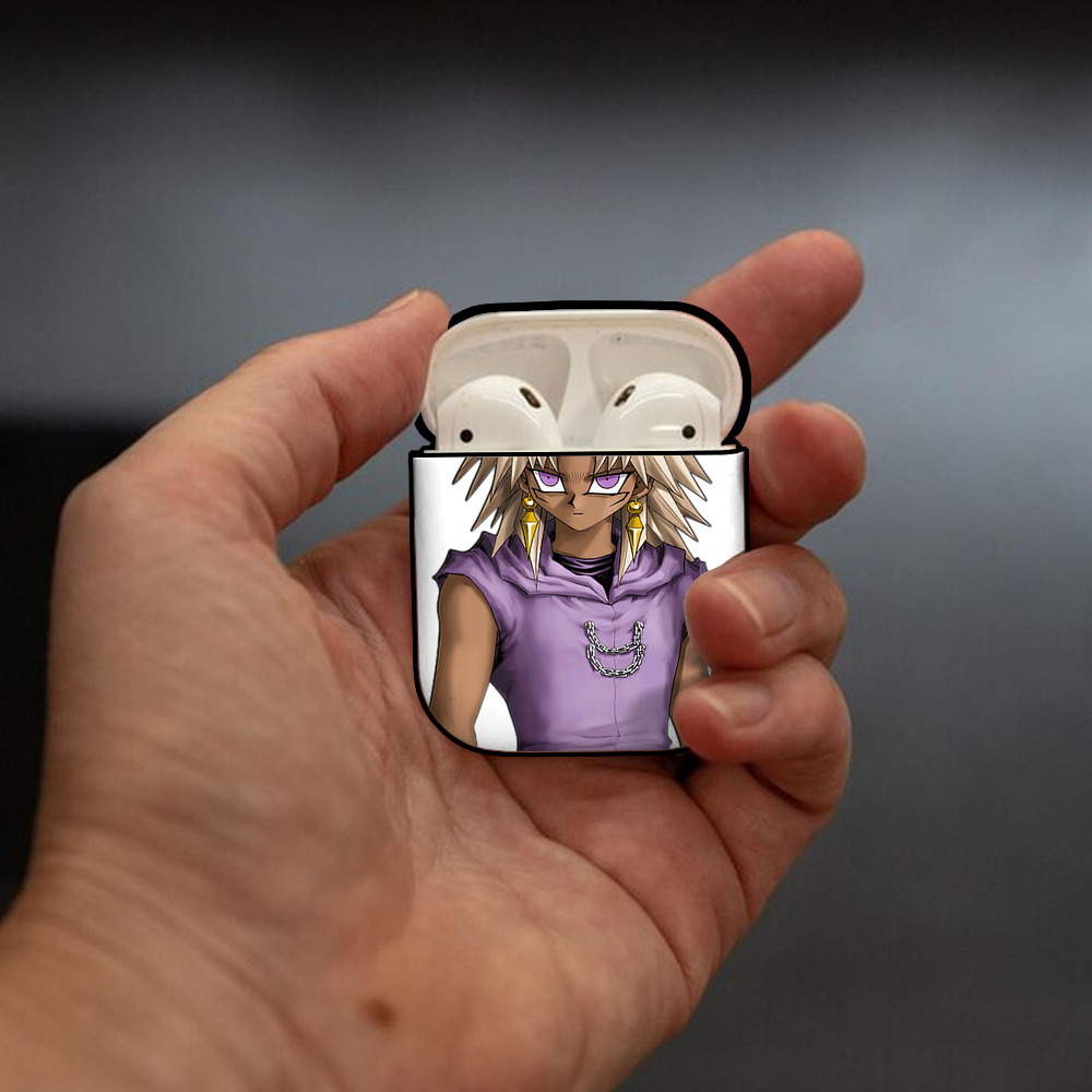 遊☆戯☆王 Yu-Gi-Oh! AirPods 第2世代保護ケース ハードシェル ブラック 耐衝撃・防指紋・カラビナ付き