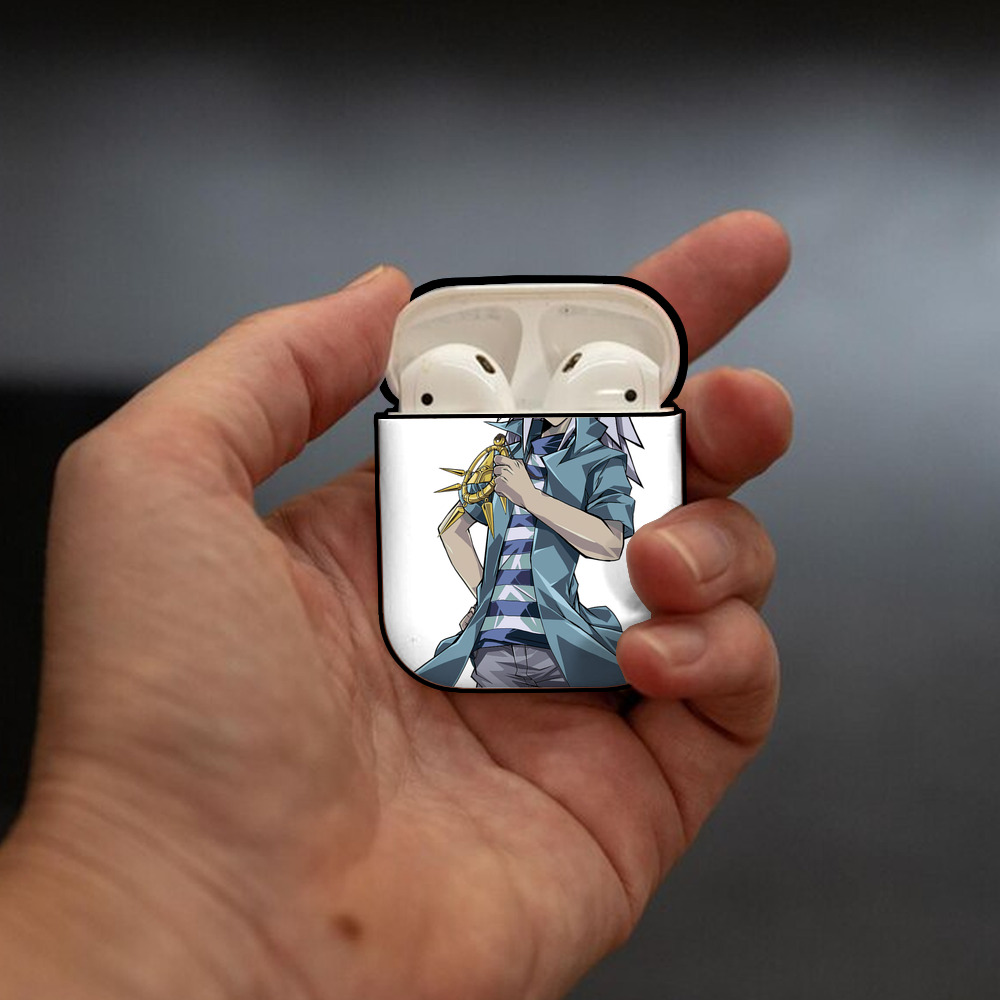 遊☆戯☆王 Yu-Gi-Oh! AirPods 第2世代保護ケース ハードシェル ブラック 耐衝撃・防指紋・カラビナ付き