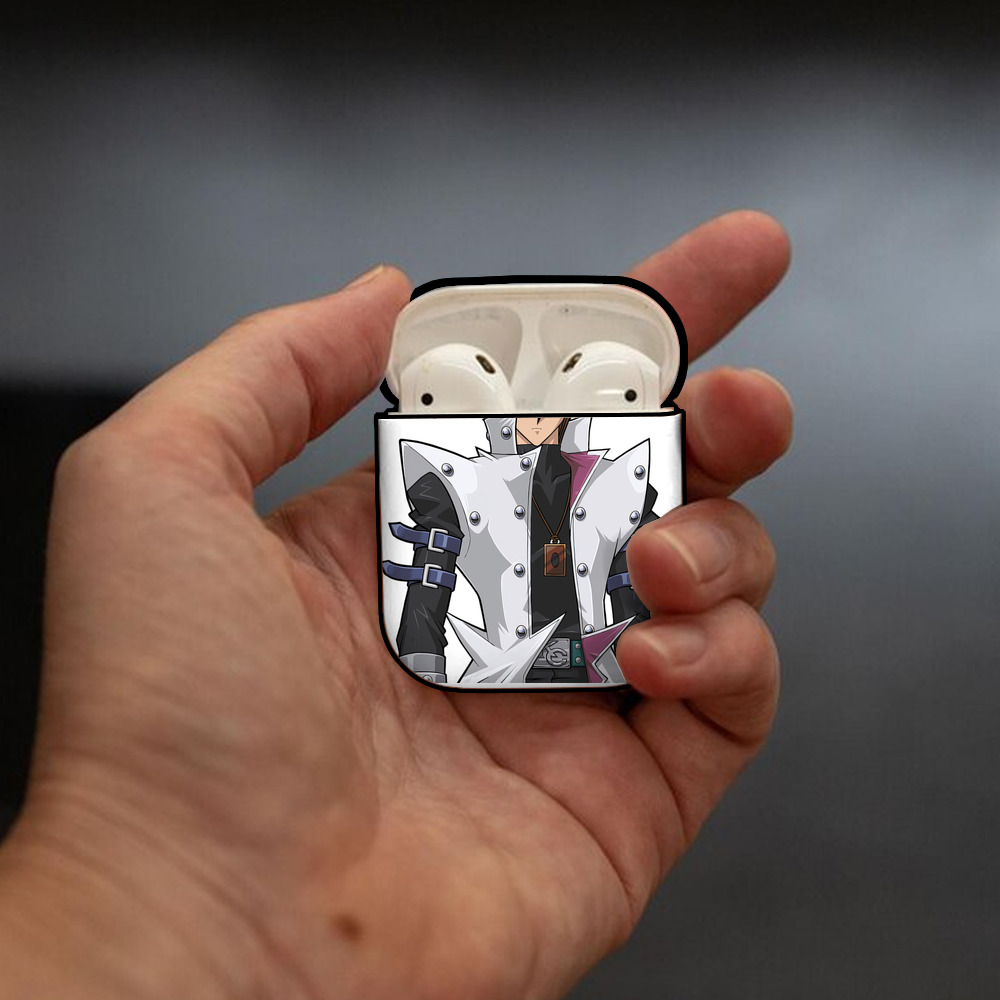 遊☆戯☆王 Yu-Gi-Oh! AirPods 第2世代保護ケース ハードシェル ブラック 耐衝撃・防指紋・カラビナ付き