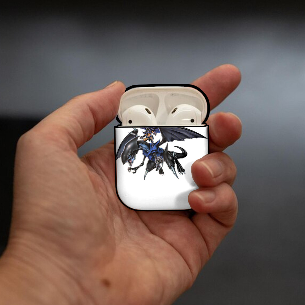 遊☆戯☆王 Yu-Gi-Oh! AirPods 第2世代保護ケース ハードシェル ブラック 耐衝撃・防指紋・カラビナ付き