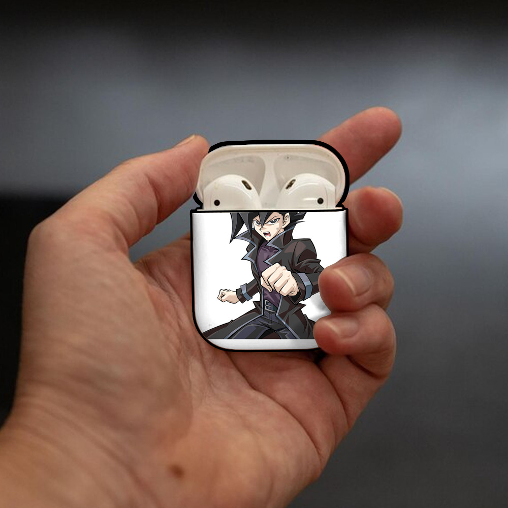 遊☆戯☆王 Yu-Gi-Oh! AirPods 第2世代保護ケース ハードシェル ブラック 耐衝撃・防指紋・カラビナ付き