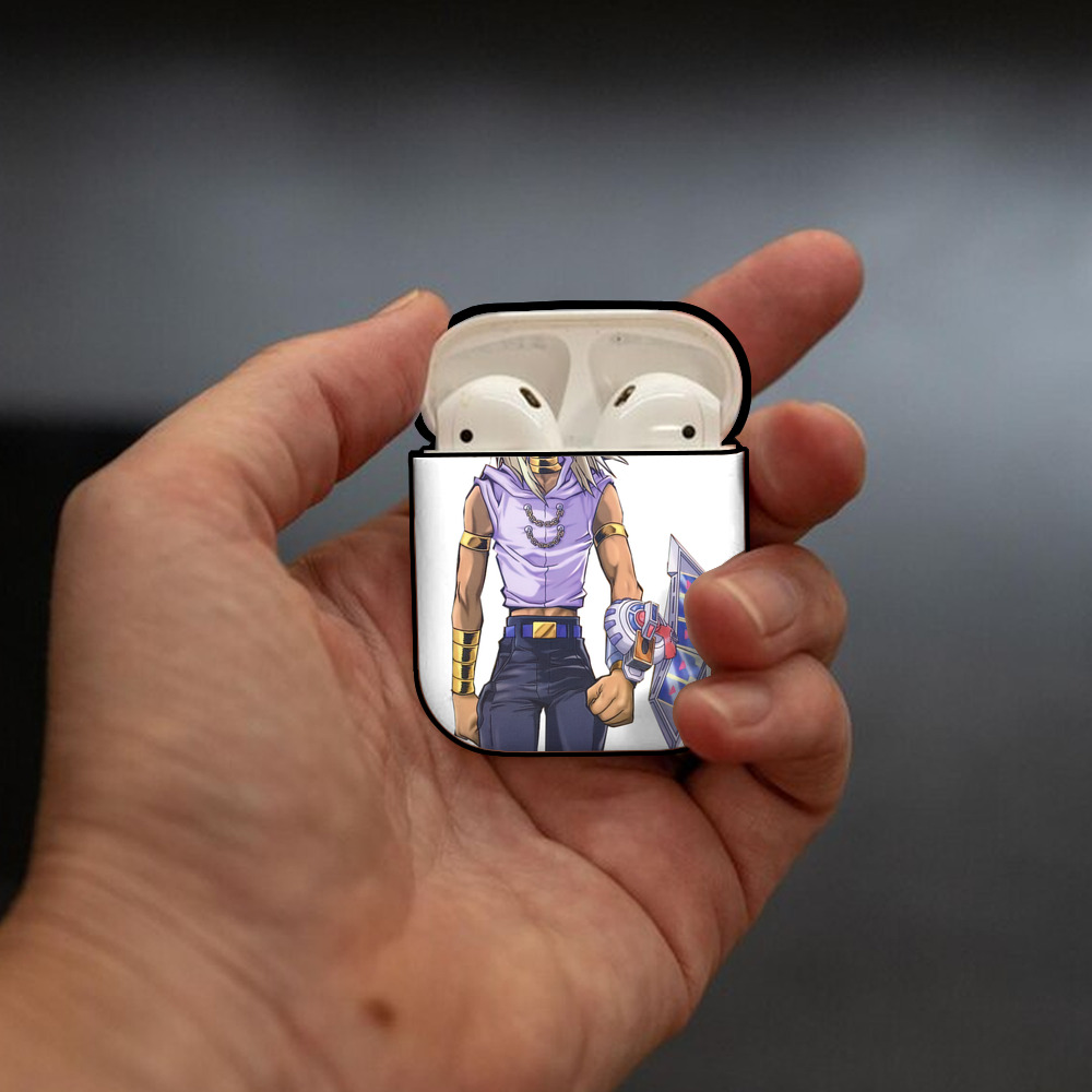 遊☆戯☆王 Yu-Gi-Oh! AirPods 第2世代保護ケース ハードシェル ブラック 耐衝撃・防指紋・カラビナ付き