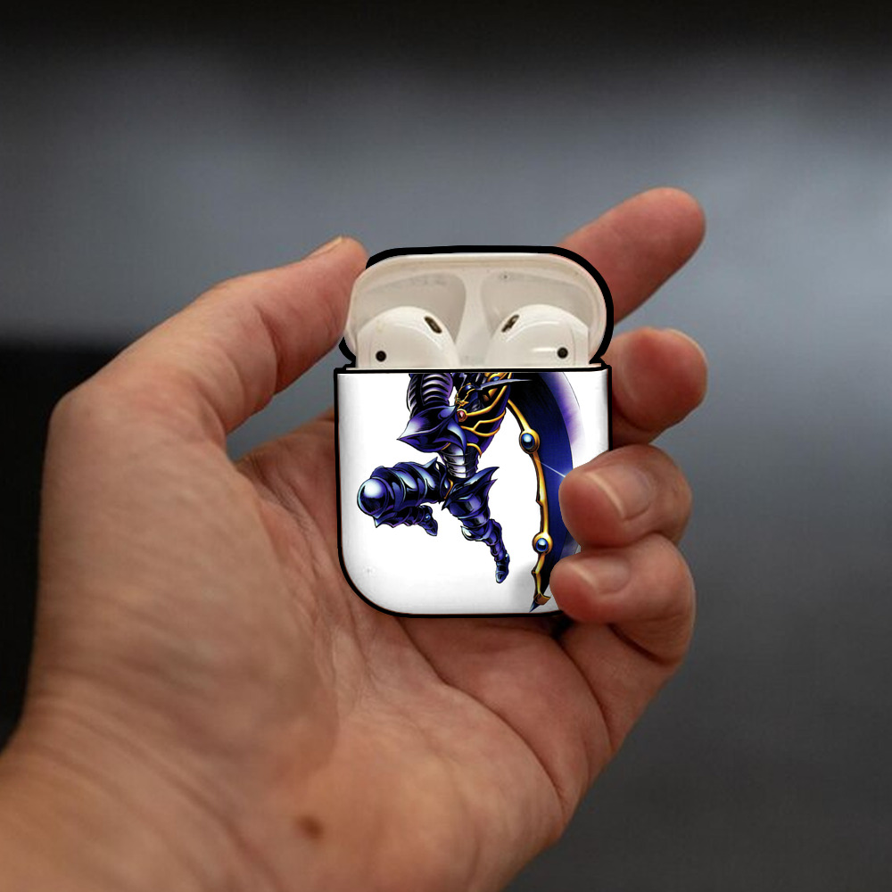 遊☆戯☆王 Yu-Gi-Oh! AirPods 第2世代保護ケース ハードシェル ブラック 耐衝撃・防指紋・カラビナ付き