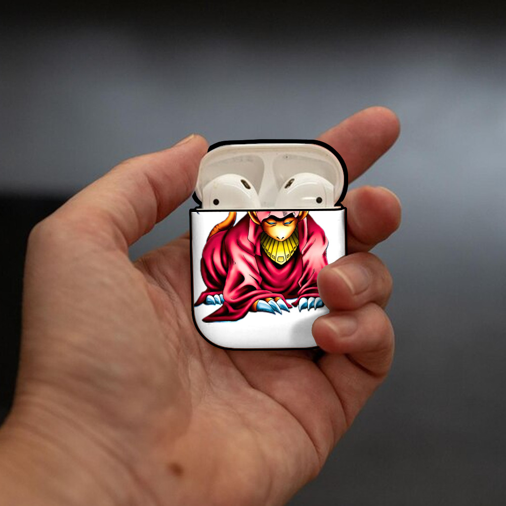 遊☆戯☆王 Yu-Gi-Oh! AirPods 第2世代保護ケース ハードシェル ブラック 耐衝撃・防指紋・カラビナ付き