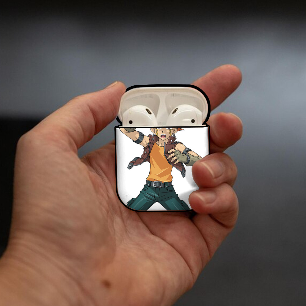 遊☆戯☆王 Yu-Gi-Oh! AirPods 第2世代保護ケース ハードシェル ブラック 耐衝撃・防指紋・カラビナ付き